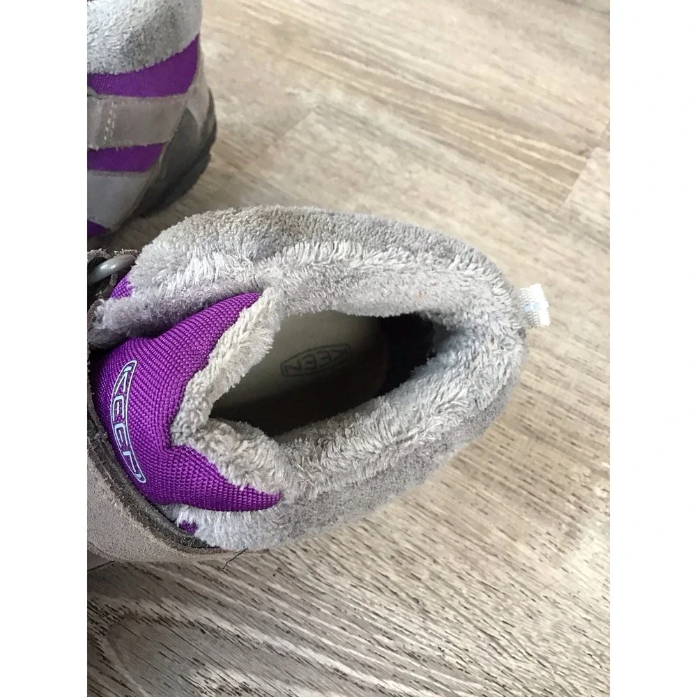 Keen Knotch Youth Size 4 Insulated Waterproof Purple Ankle Boots #1026738